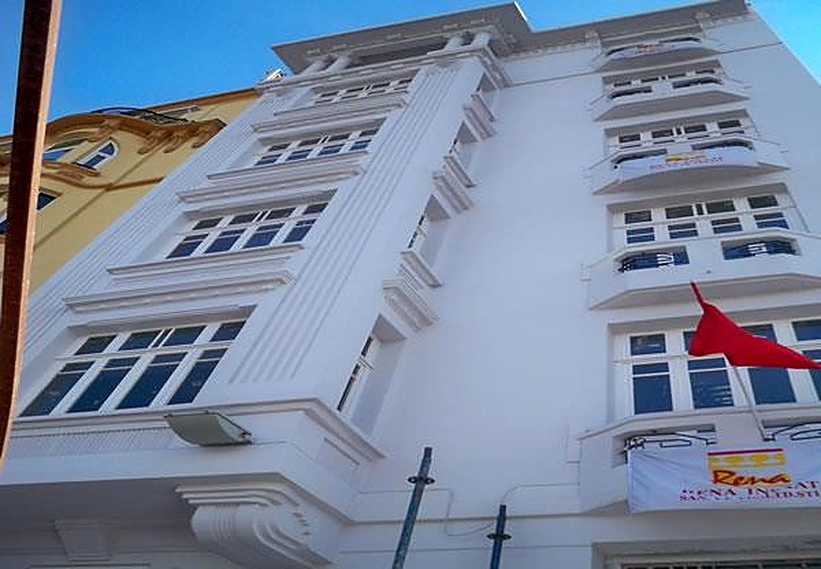 Devlet Opera ve Balesi, Seyran Apartmanı